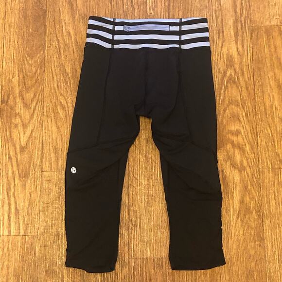 Lululemon Black Purple Stripe Run For Your Life Crop Capri Leggings Size 4 - Picture 9 of 14